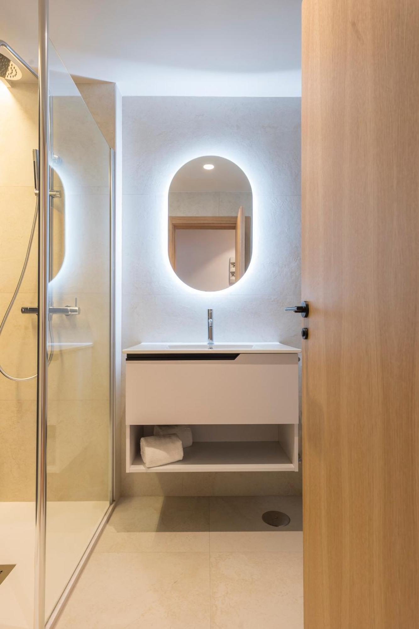 Ático con terraza y 1 dormitorio